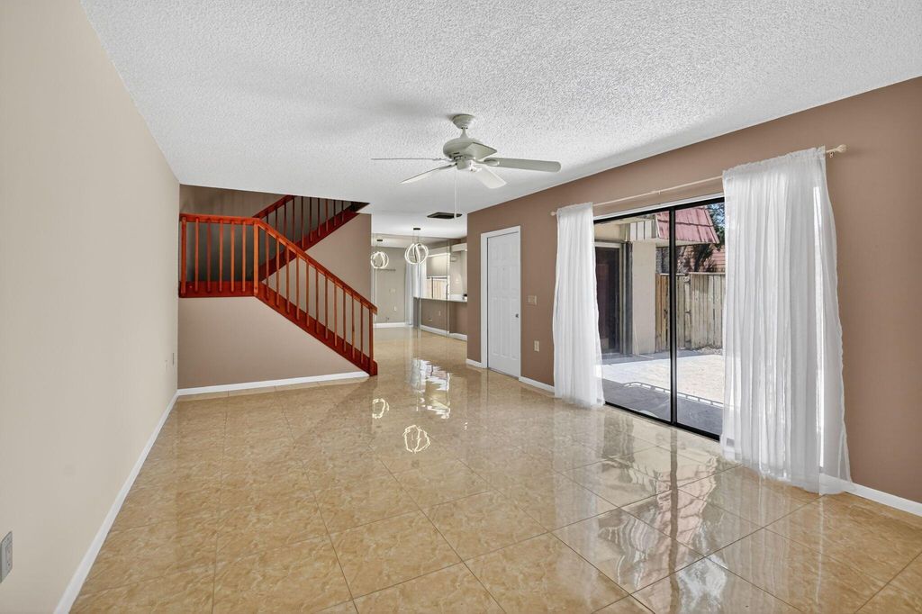 Photo of 413 Buttonwood Lane, Boynton Beach, FL 33436 (MLS # R11104082)