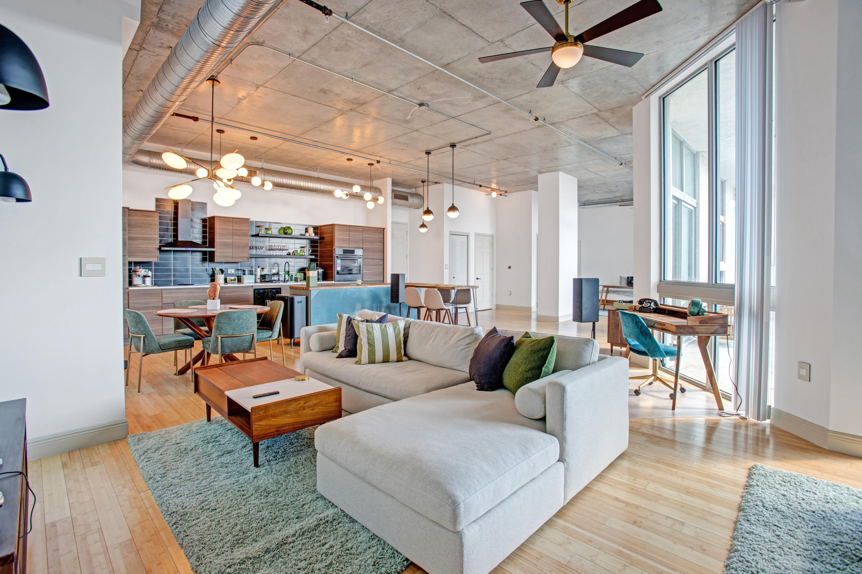 LOFTS AT HOLLYWOOD STATION - Residential Lease