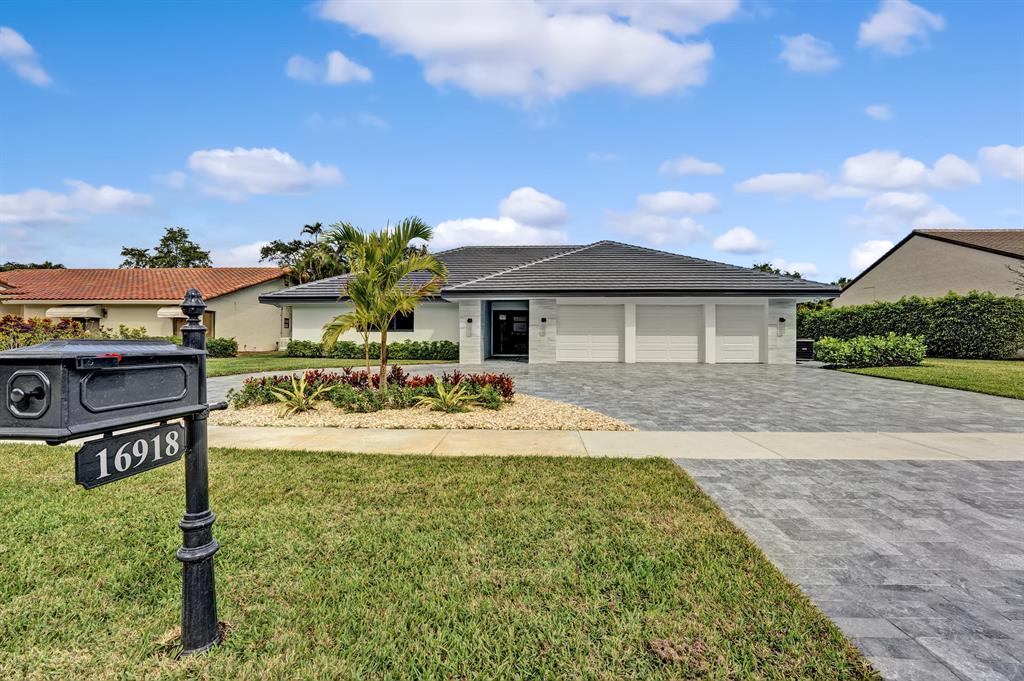 Delaire Country Club - Residential