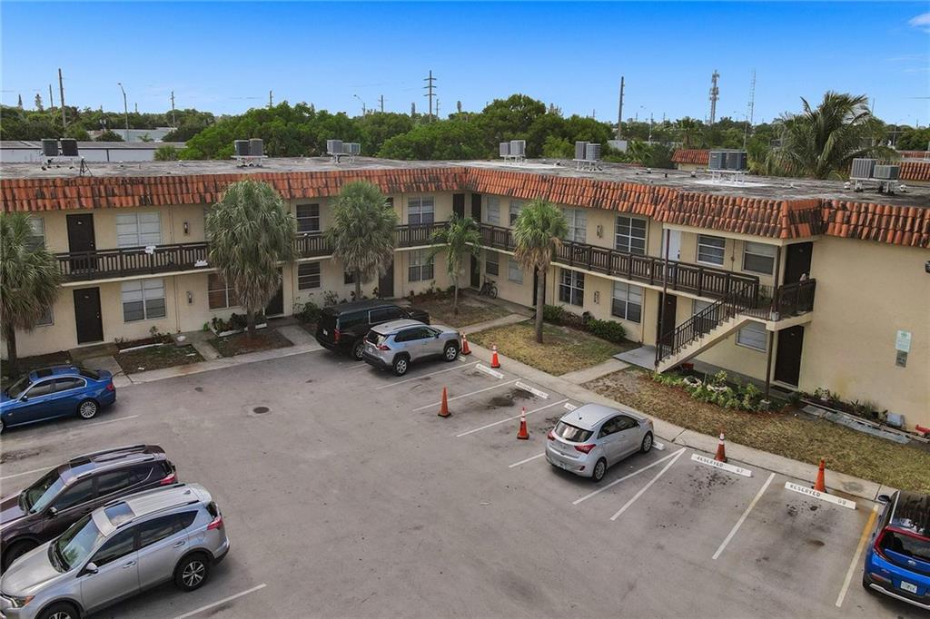 Deerfield Palms Condo - Residential