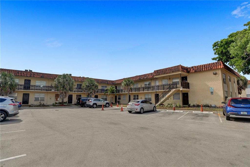Deerfield Palms Condo - Residential
