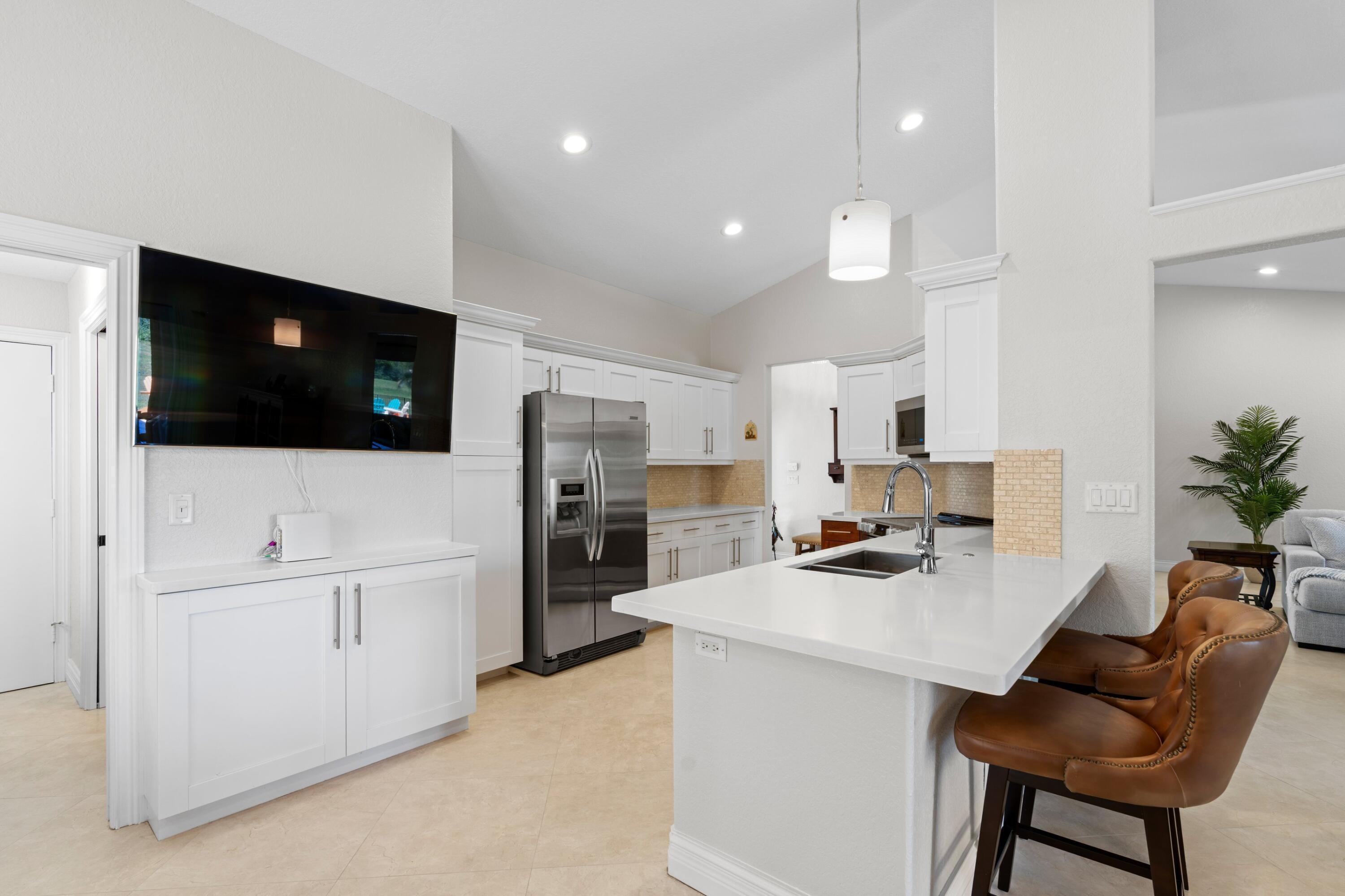 HIDDEN VALLEY SEC 4 - Residential Lease