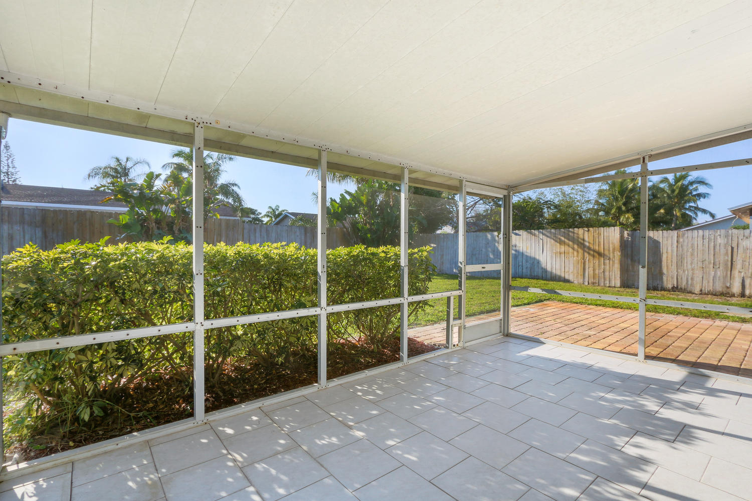 EASTRIDGE ESTATES - Residential