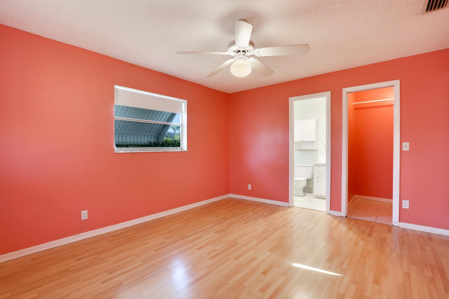 EASTRIDGE ESTATES - Residential