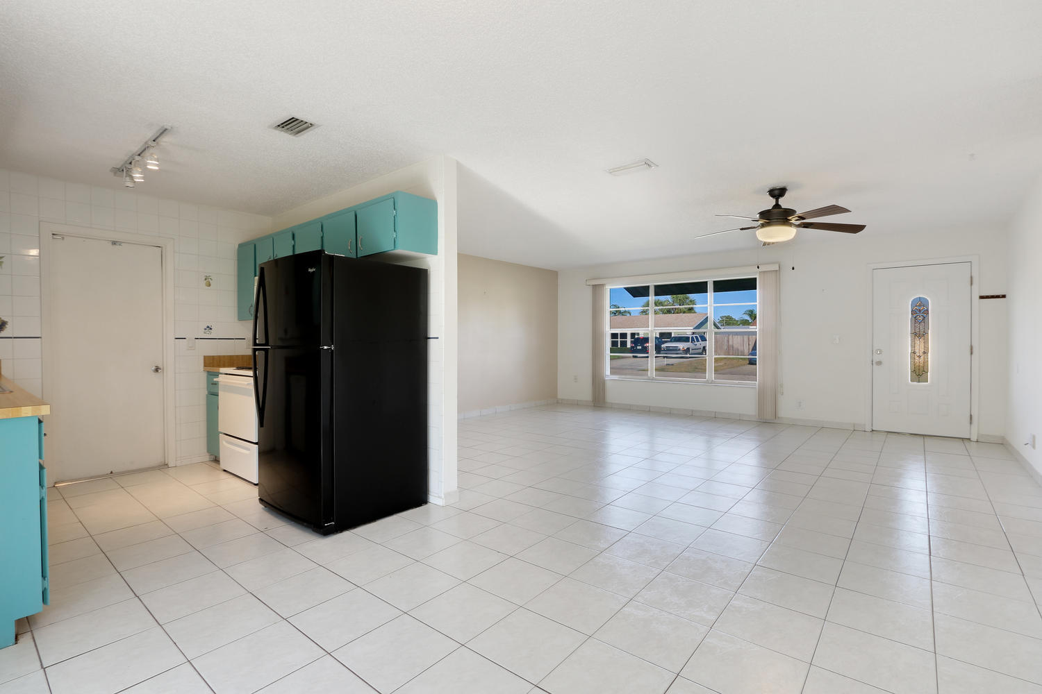 EASTRIDGE ESTATES - Residential