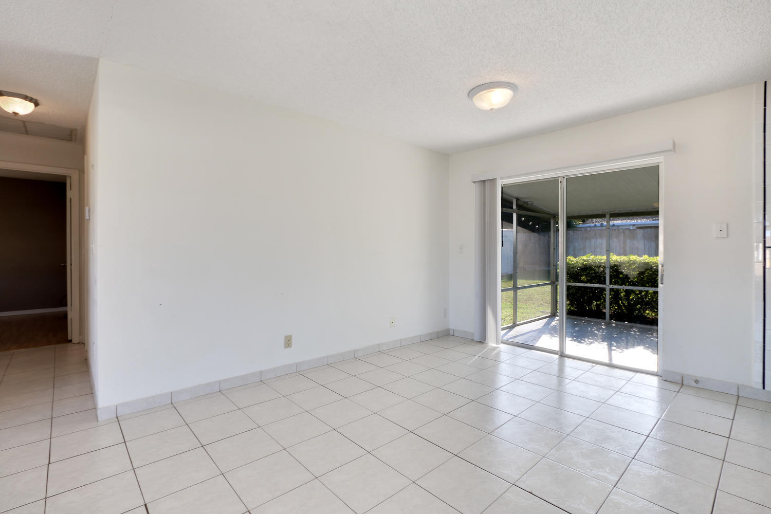 EASTRIDGE ESTATES - Residential