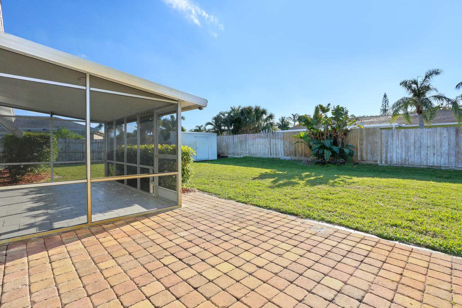 EASTRIDGE ESTATES - Residential