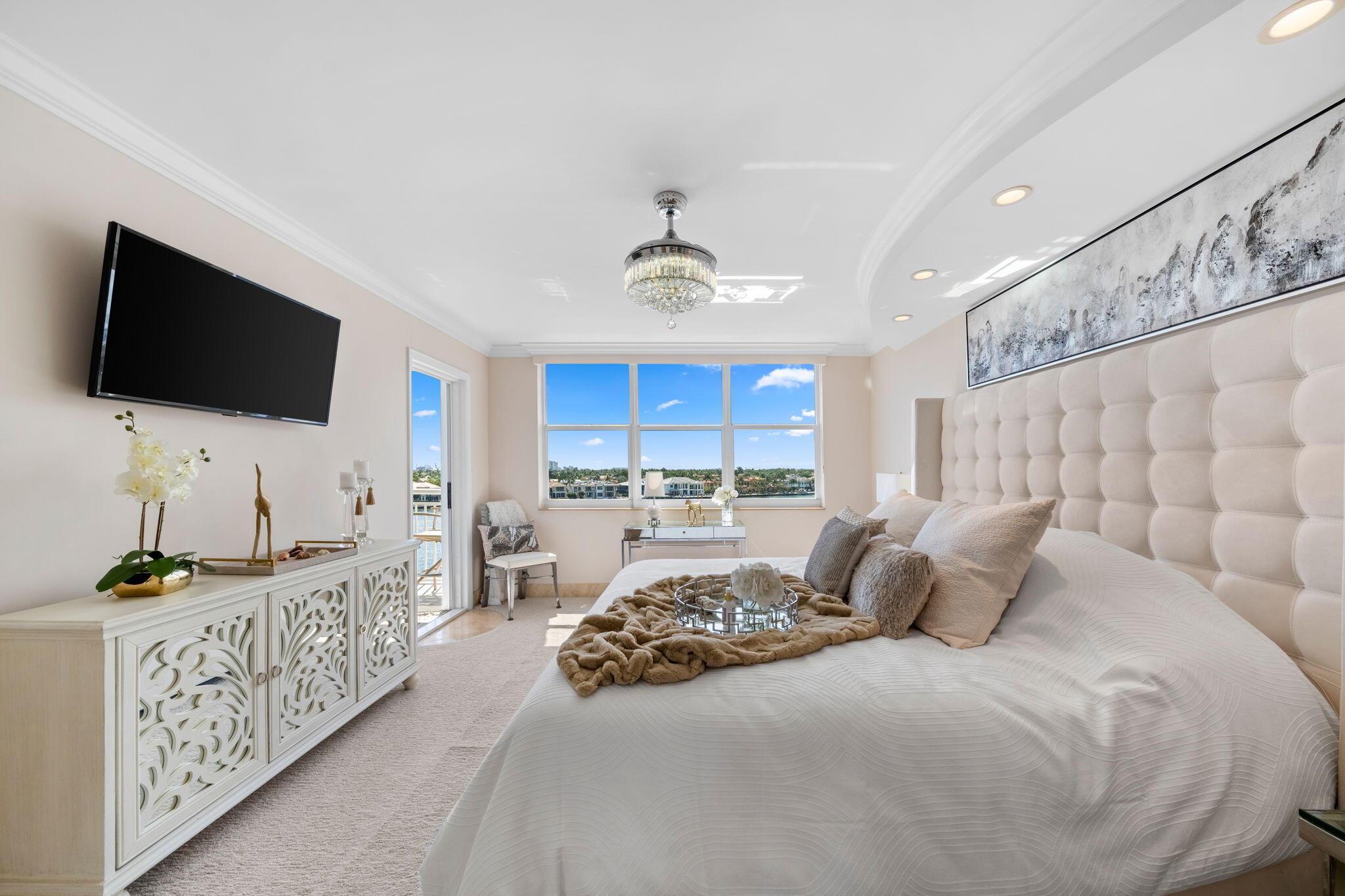 BAYSHORE TOWERS - Residential Lease