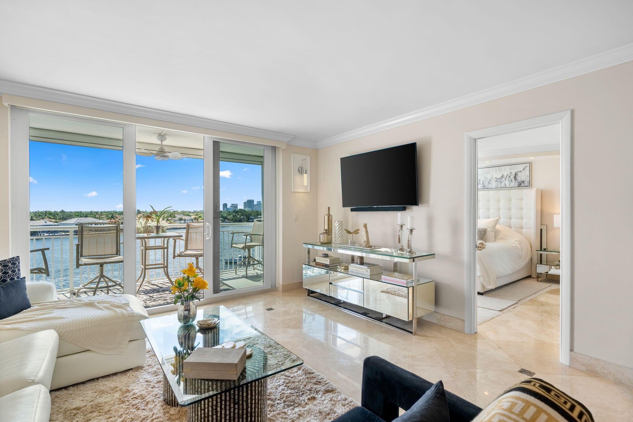 BAYSHORE TOWERS - Residential Lease