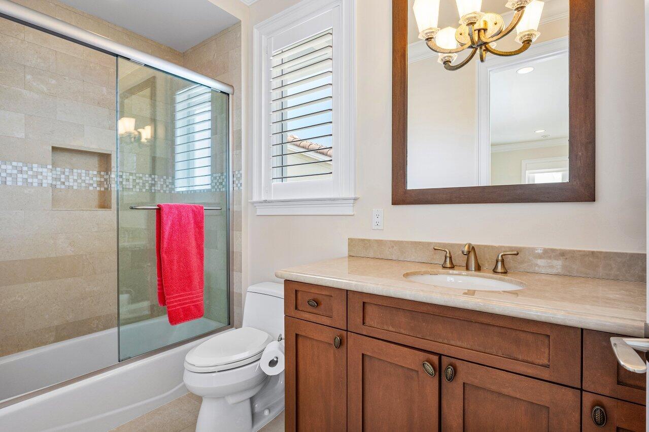 TROPIC ISLE 3RD SEC - Residential