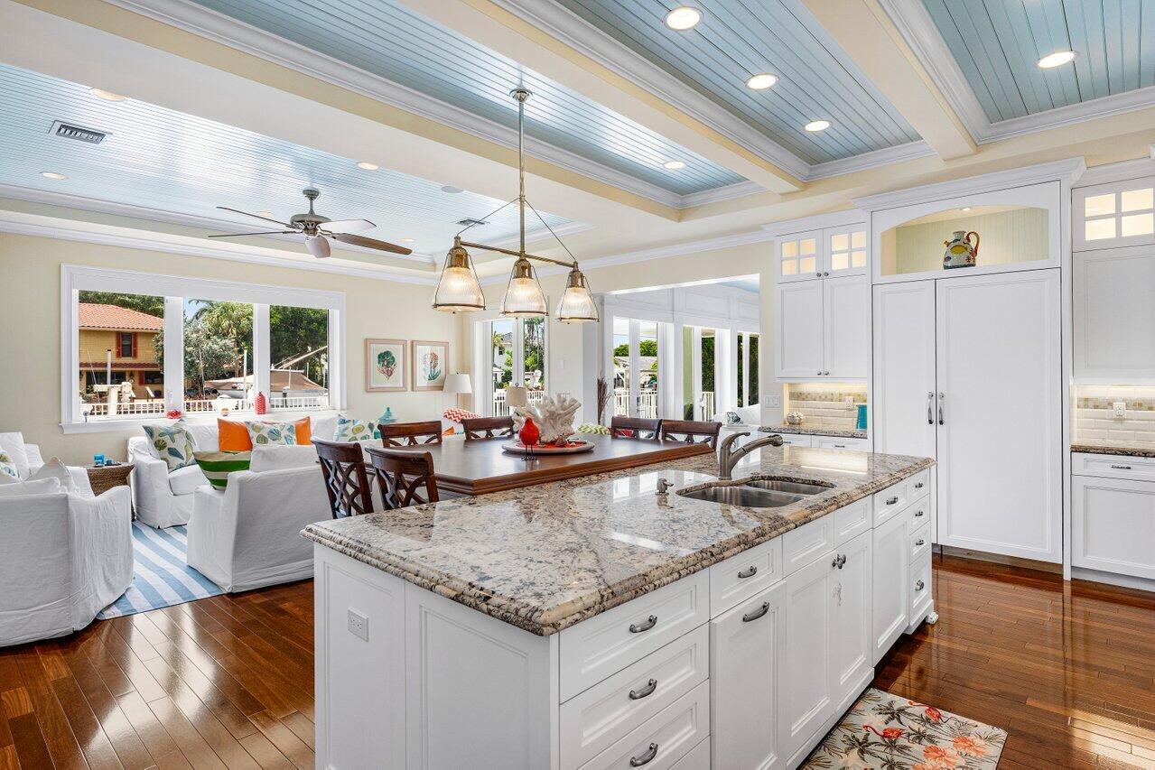 TROPIC ISLE 3RD SEC - Residential