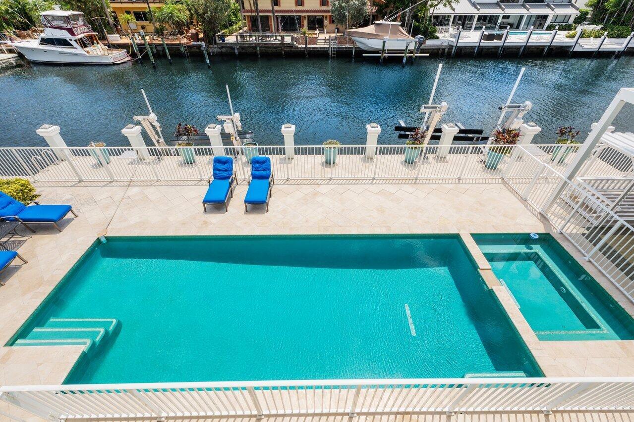 TROPIC ISLE 3RD SEC - Residential