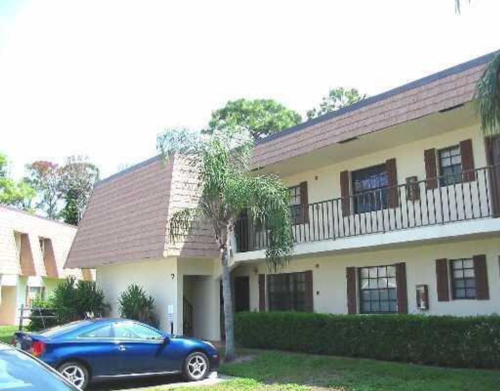 Photo of 4101 Oak Terrace Drive, Greenacres, FL 33463 (MLS # B26027665)