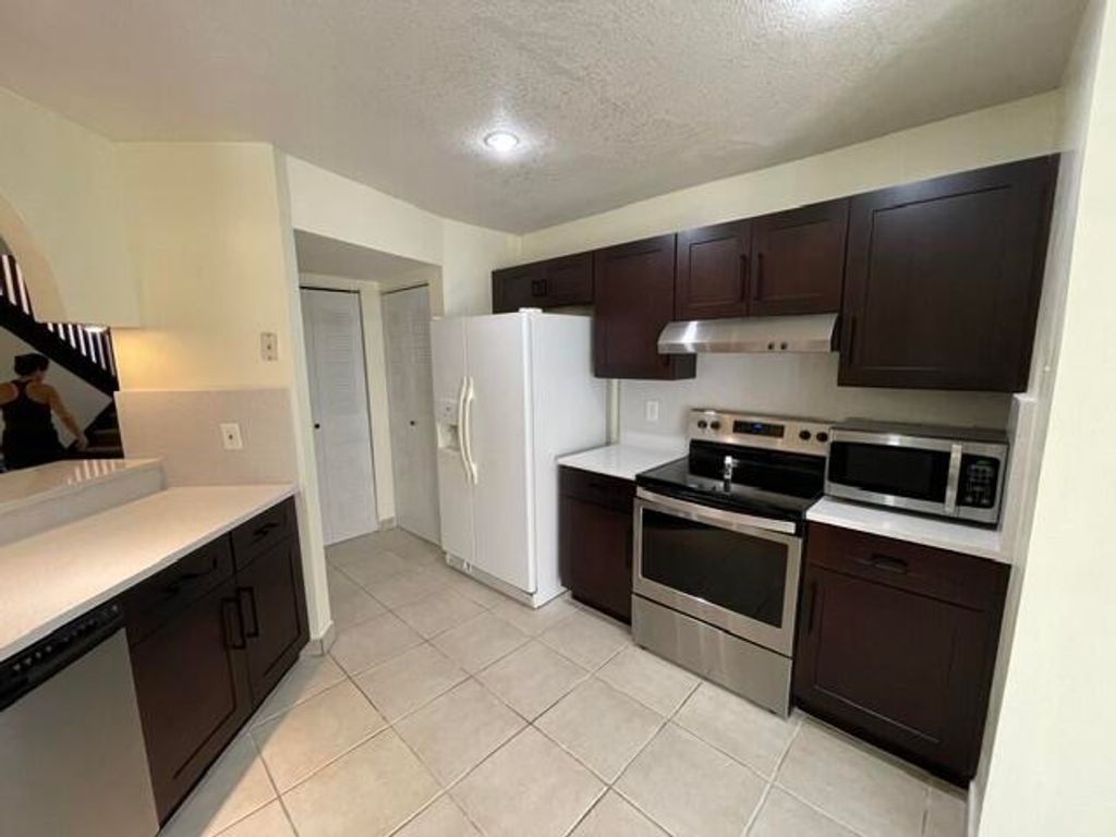 Photo of 9321 W Sunrise Boulevard, Plantation, FL 33322 (MLS # B26042425)