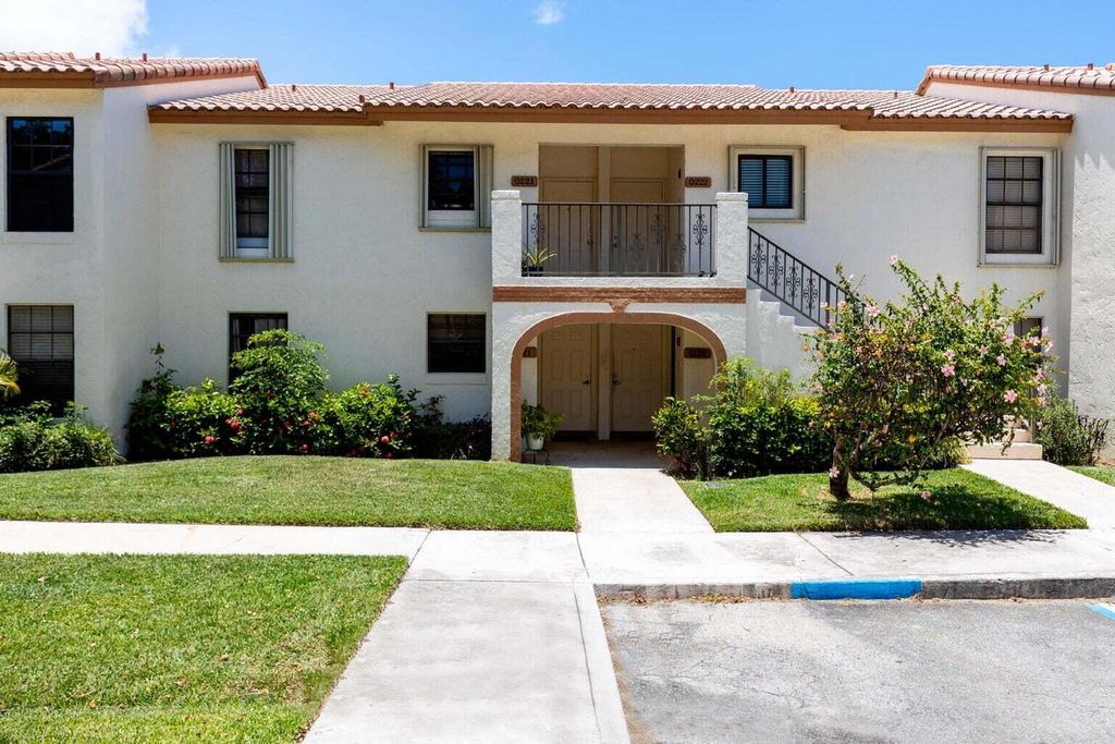 Photo of 321 Olivewood Pl #0222, Boca Raton, FL 33431 (MLS # R11102710)