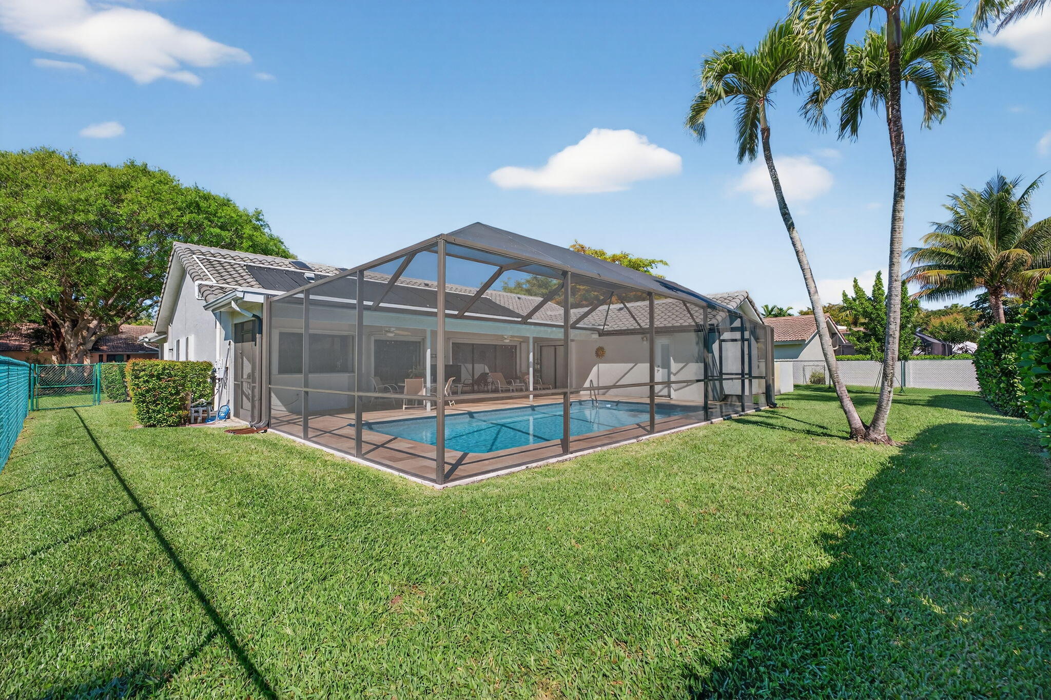 PINE RIDGE - Residential