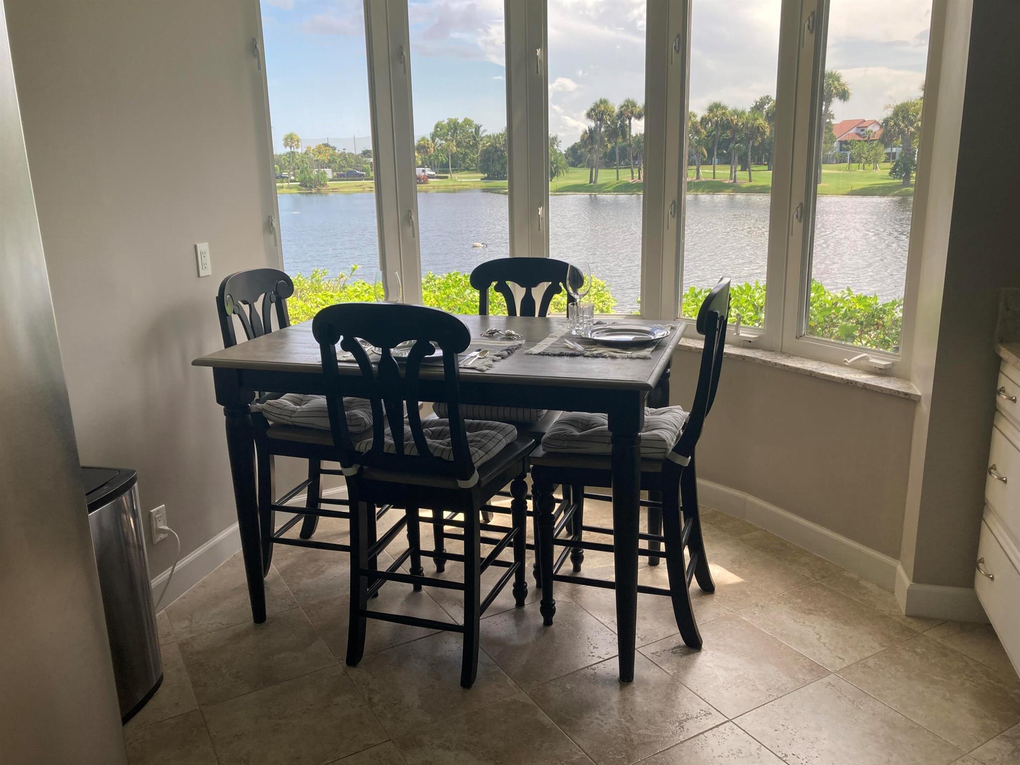 WATERBEND AT JONATHANS LA - Residential Lease