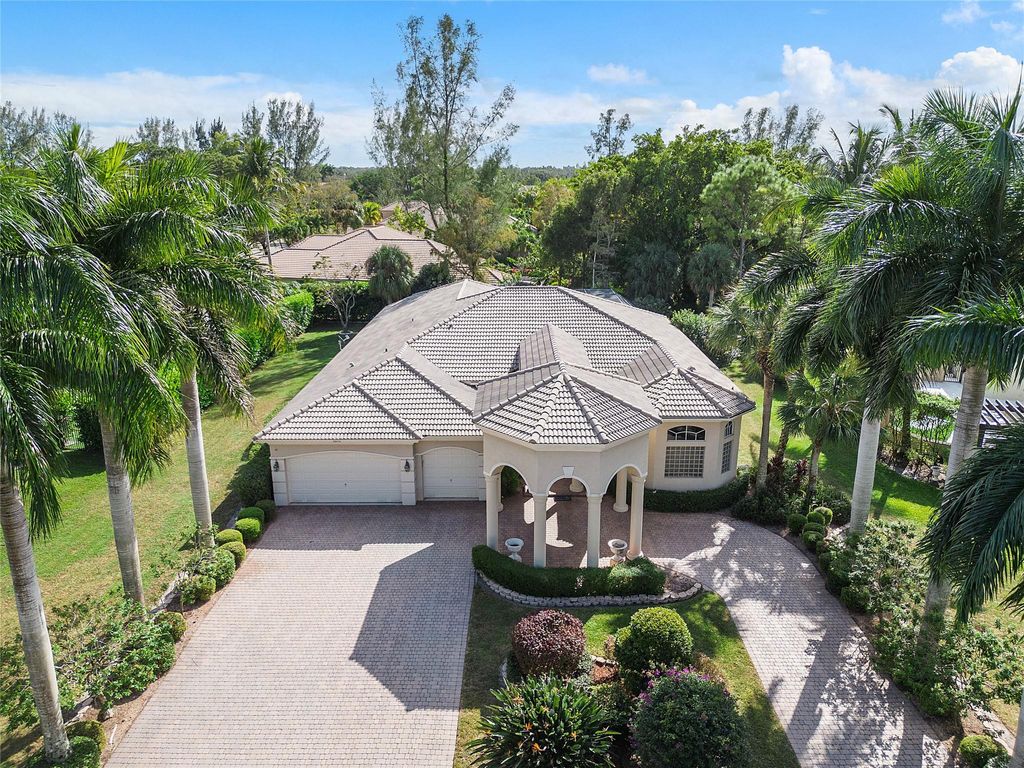 Photo of 8928 Pinebrook Court, Parkland, FL 33067 (MLS # F10408602)