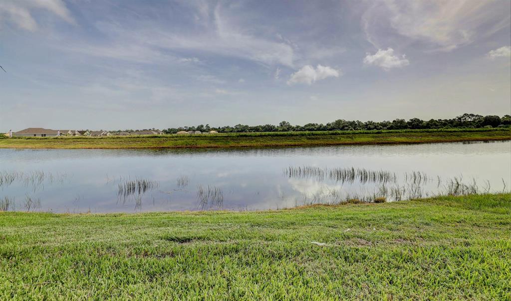 WATERSTONE PHASE ONE - Residential