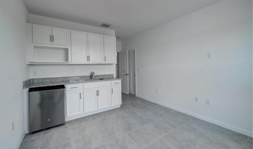 WATERSTONE PHASE ONE - Residential