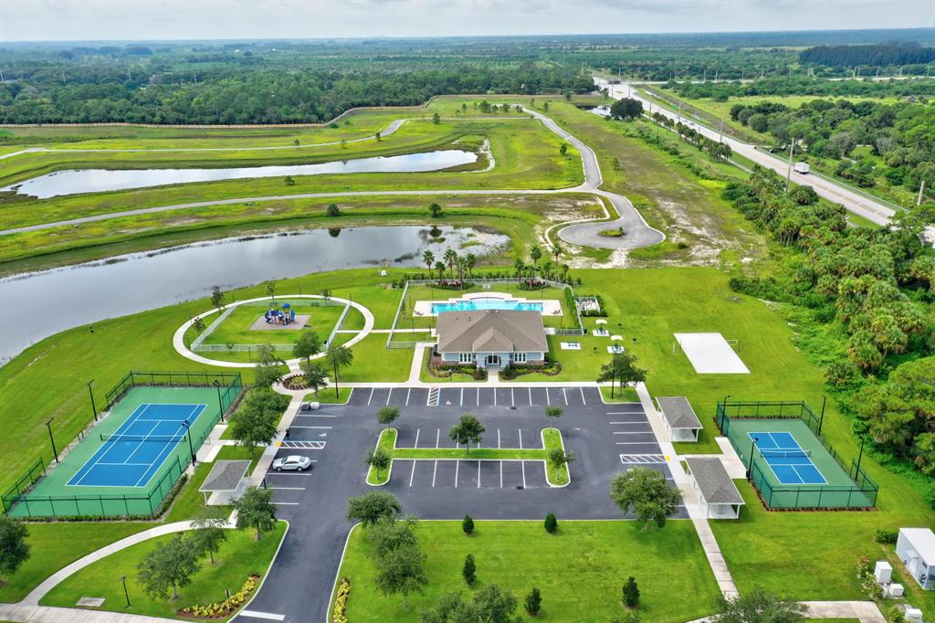 WATERSTONE PHASE ONE - Residential