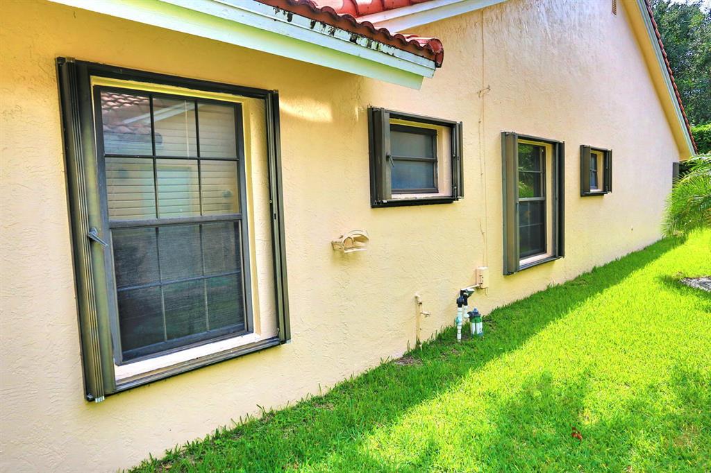 Palm Shores - Residential