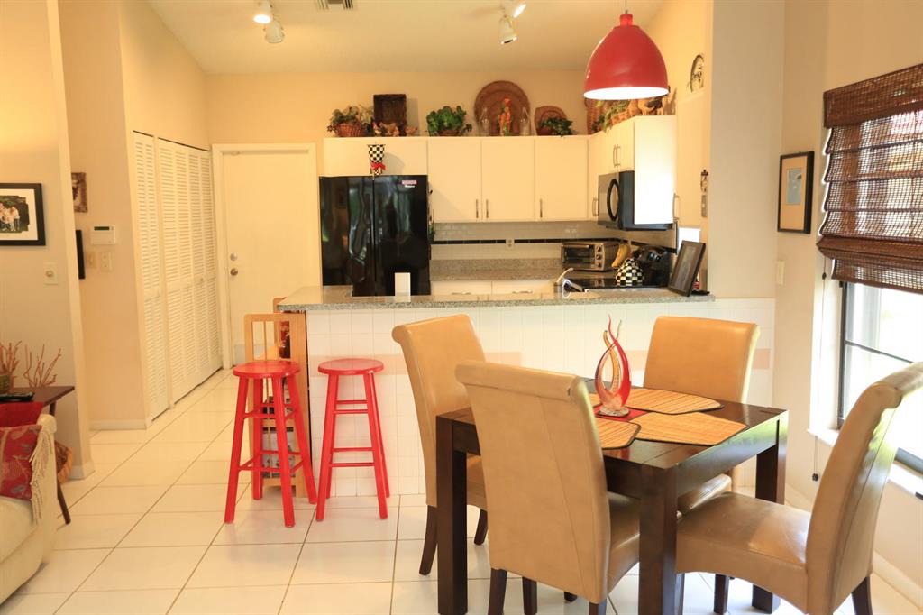 Palm Shores - Residential