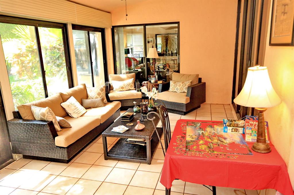 Palm Shores - Residential