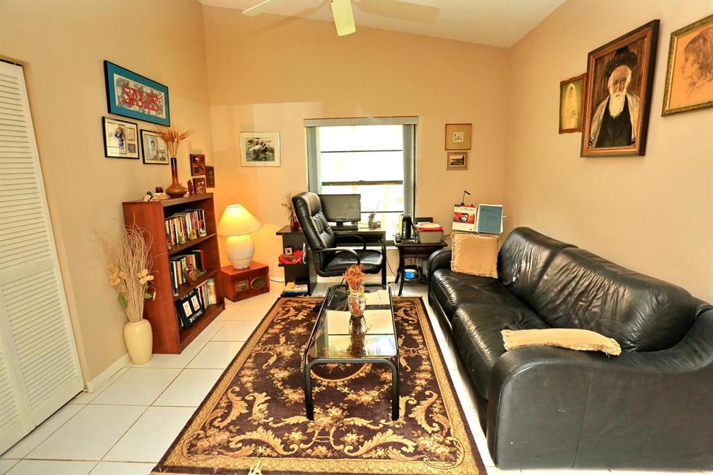 Palm Shores - Residential