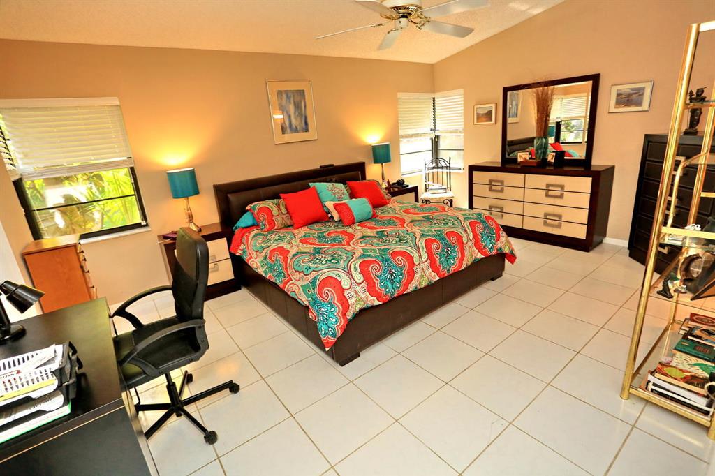 Palm Shores - Residential
