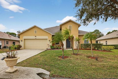 Photo of 5806 NW Breezy Brook Court, Port Saint Lucie, FL 34986 (MLS # R11155162)
