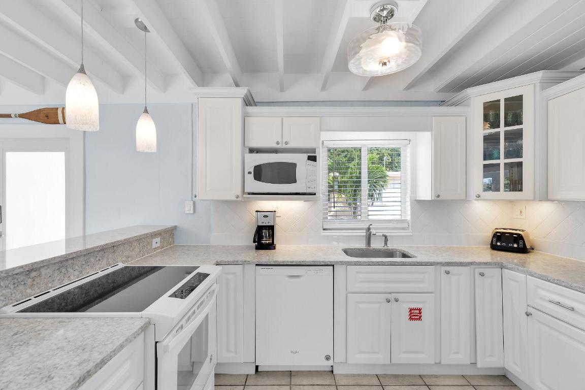 11725 3rd Avenue Ocean