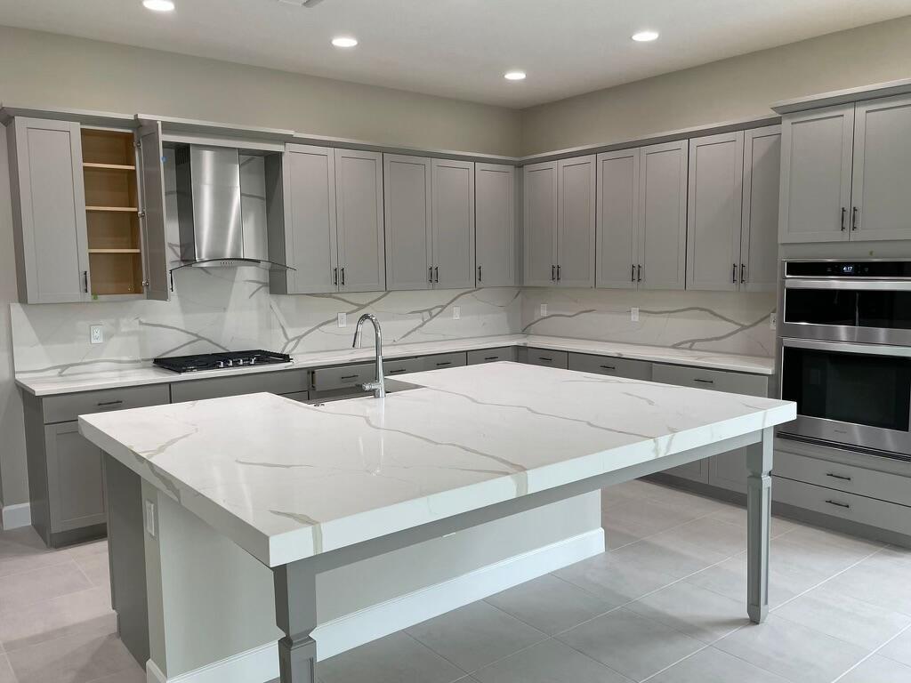 GROVES OF WESTLAKE - Residential Lease