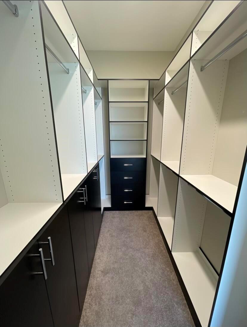 GROVES OF WESTLAKE - Residential Lease