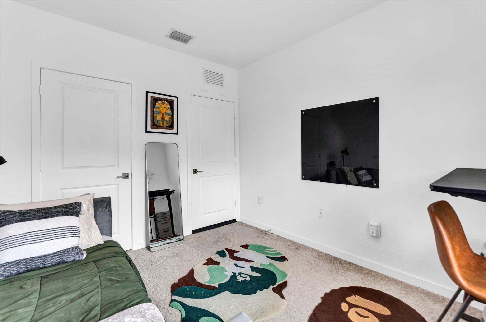 Gardenia Park 183-376 B - Residential Lease