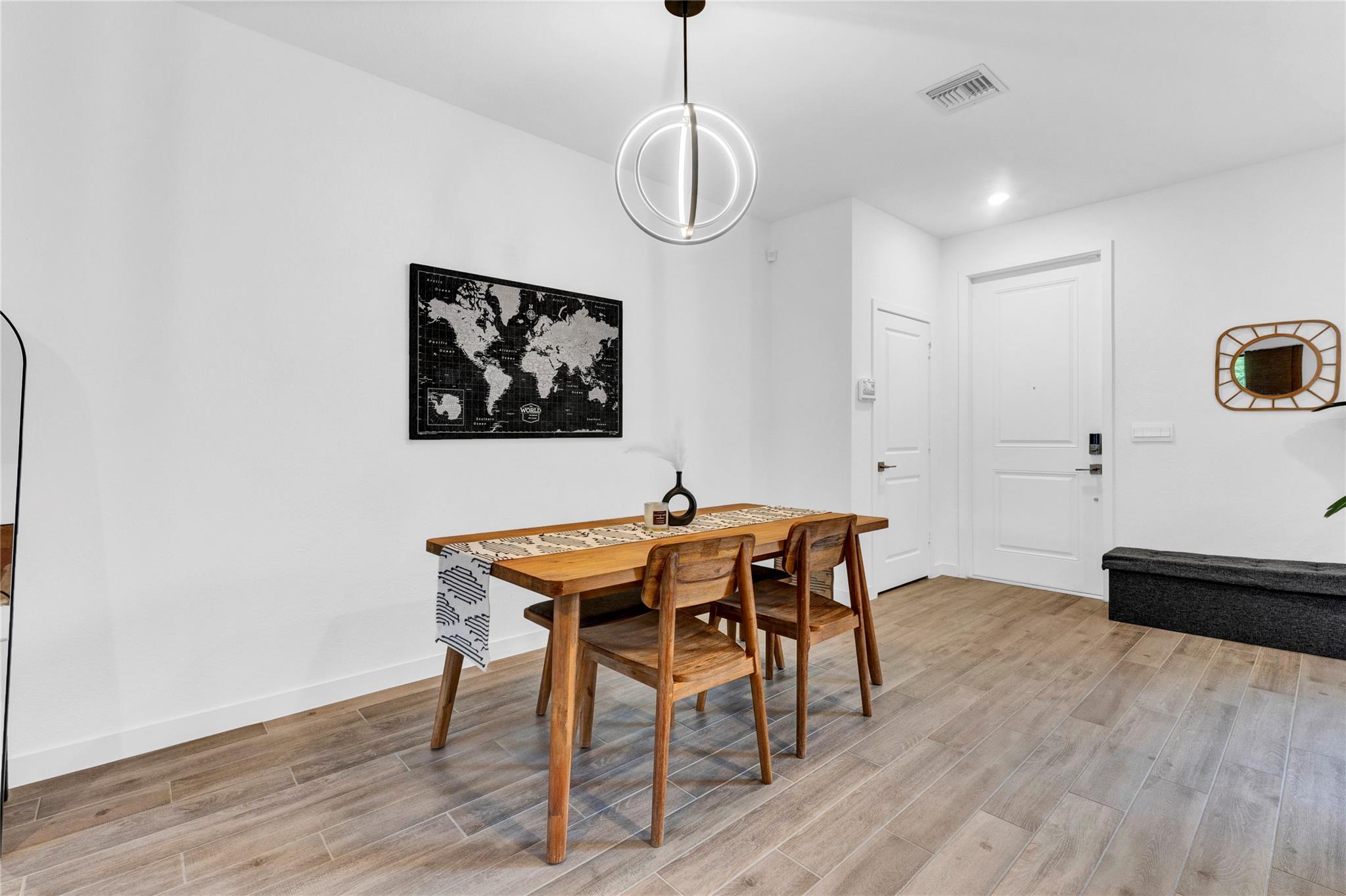 Gardenia Park 183-376 B - Residential Lease