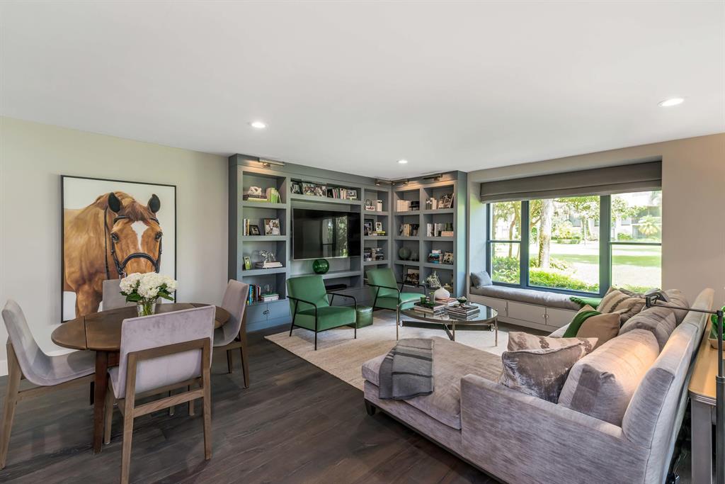 LA QUINTA CONDO - Residential