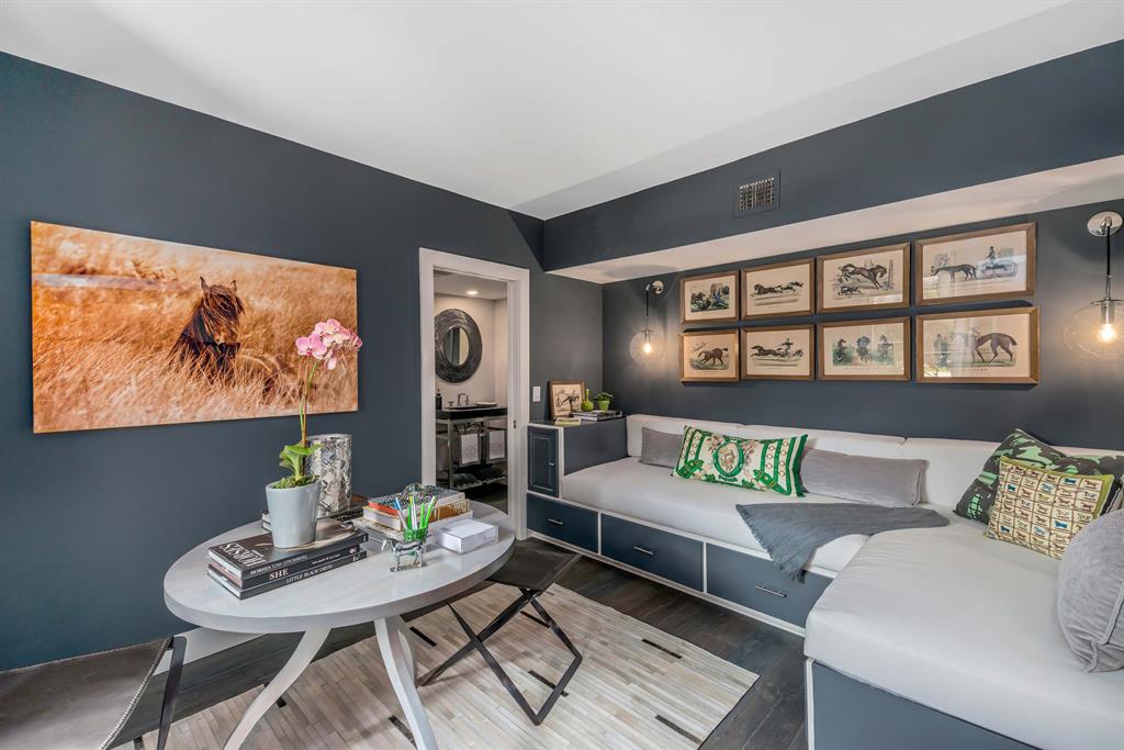 LA QUINTA CONDO - Residential