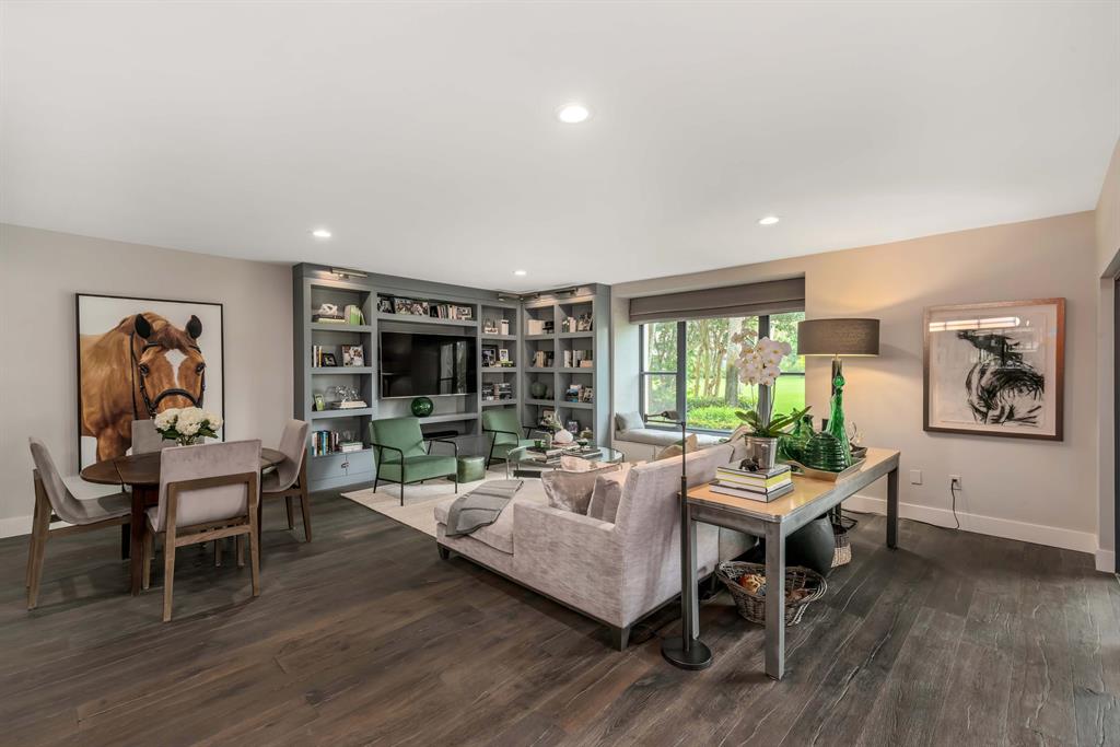 LA QUINTA CONDO - Residential