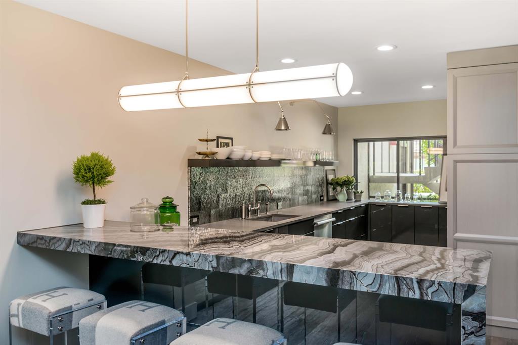 LA QUINTA CONDO - Residential