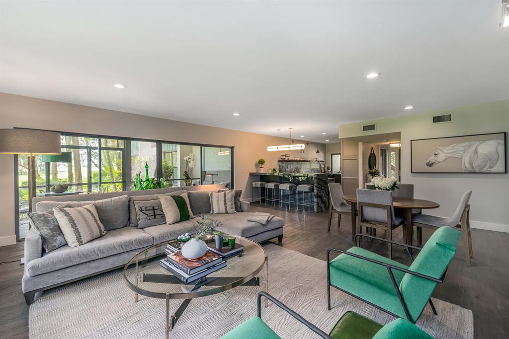 LA QUINTA CONDO - Residential