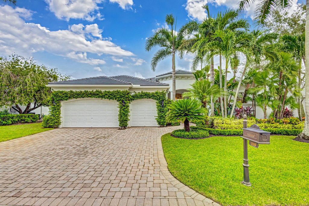 Photo of 210 Via Emilia, Palm Beach Gardens, FL 33418 (MLS # R11033167)