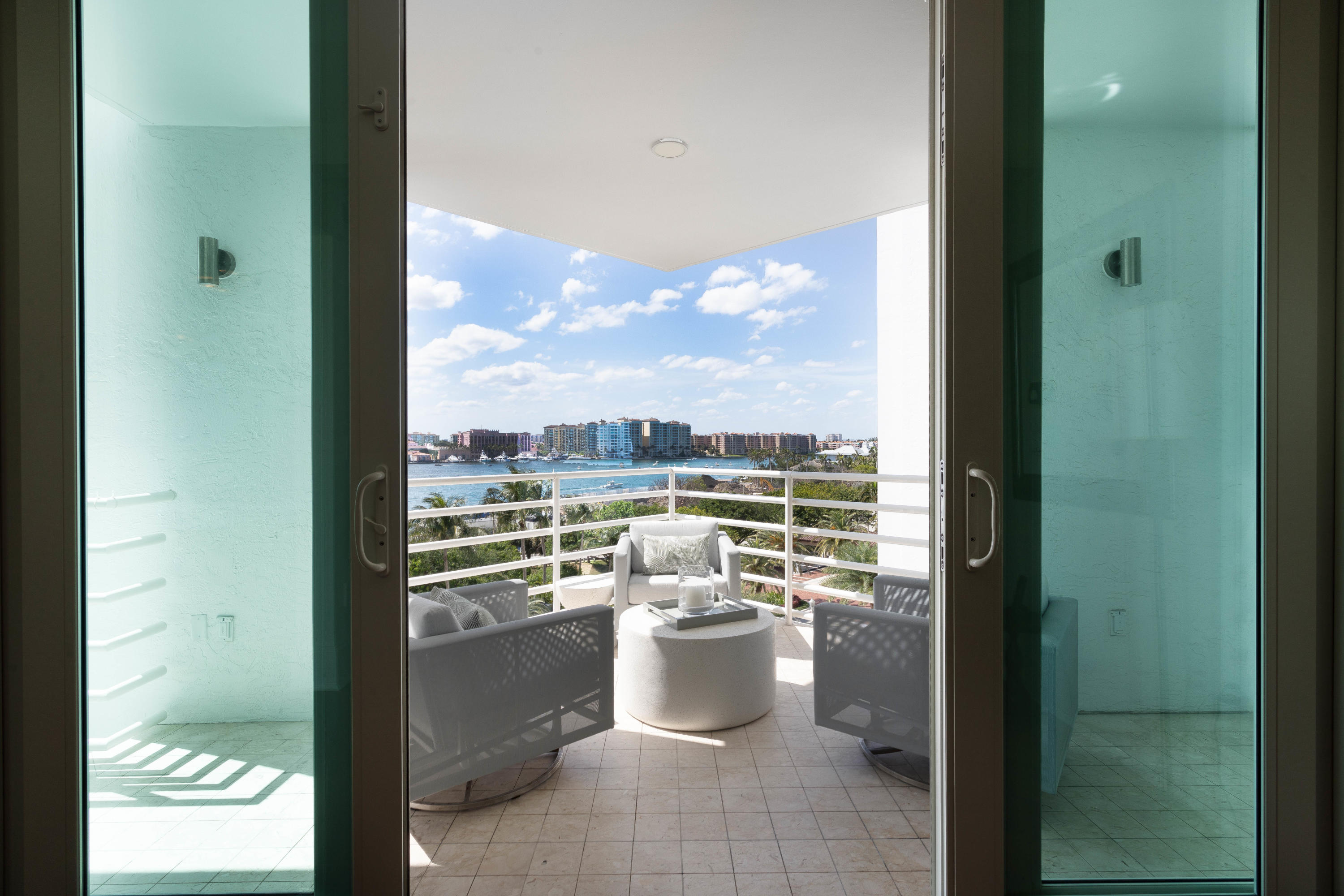 PRESIDENTIAL PLACE CONDO - Residential