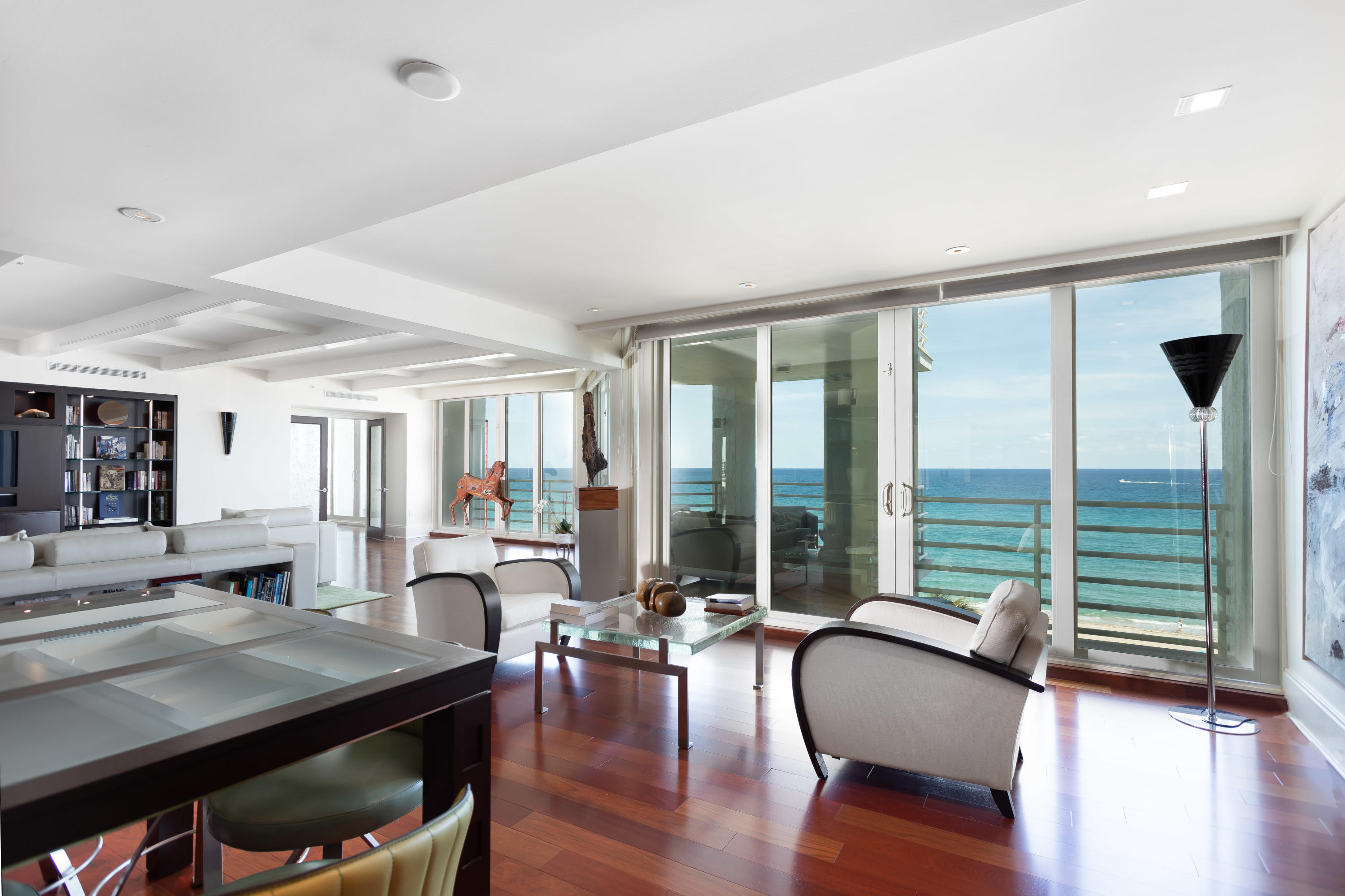 PRESIDENTIAL PLACE CONDO - Residential