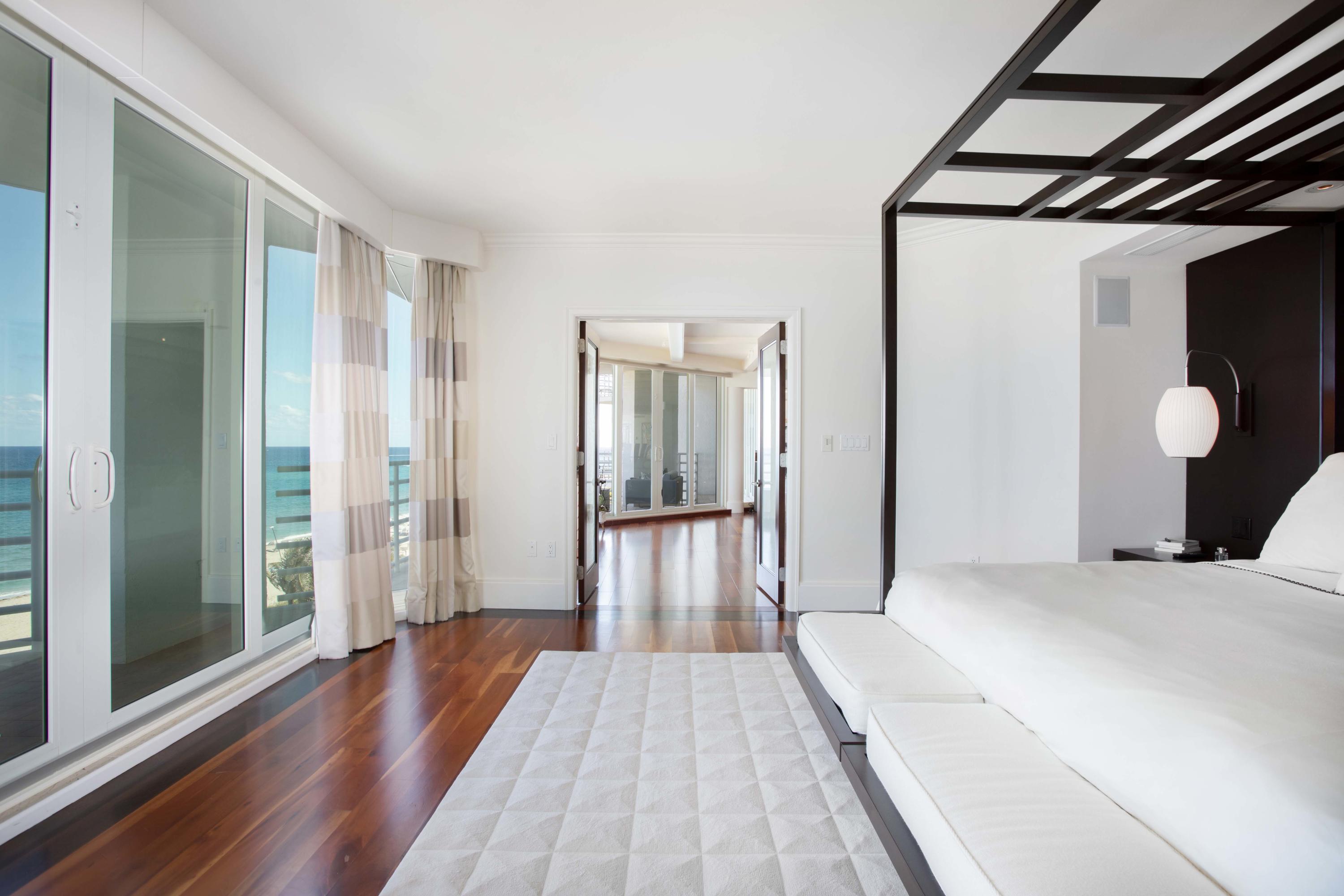 PRESIDENTIAL PLACE CONDO - Residential