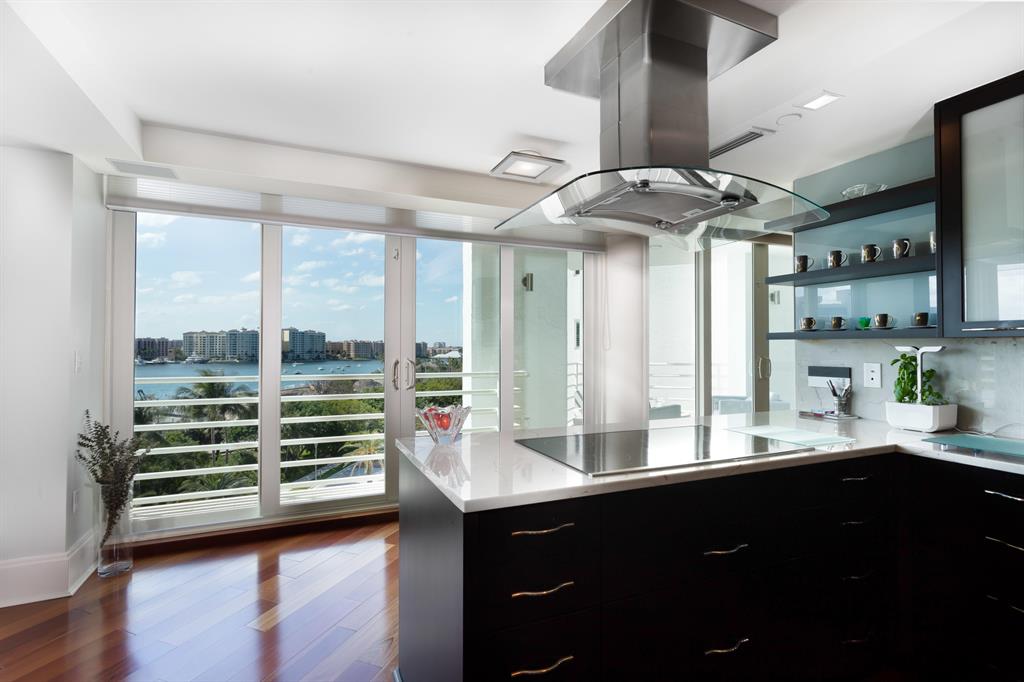 PRESIDENTIAL PLACE CONDO - Residential