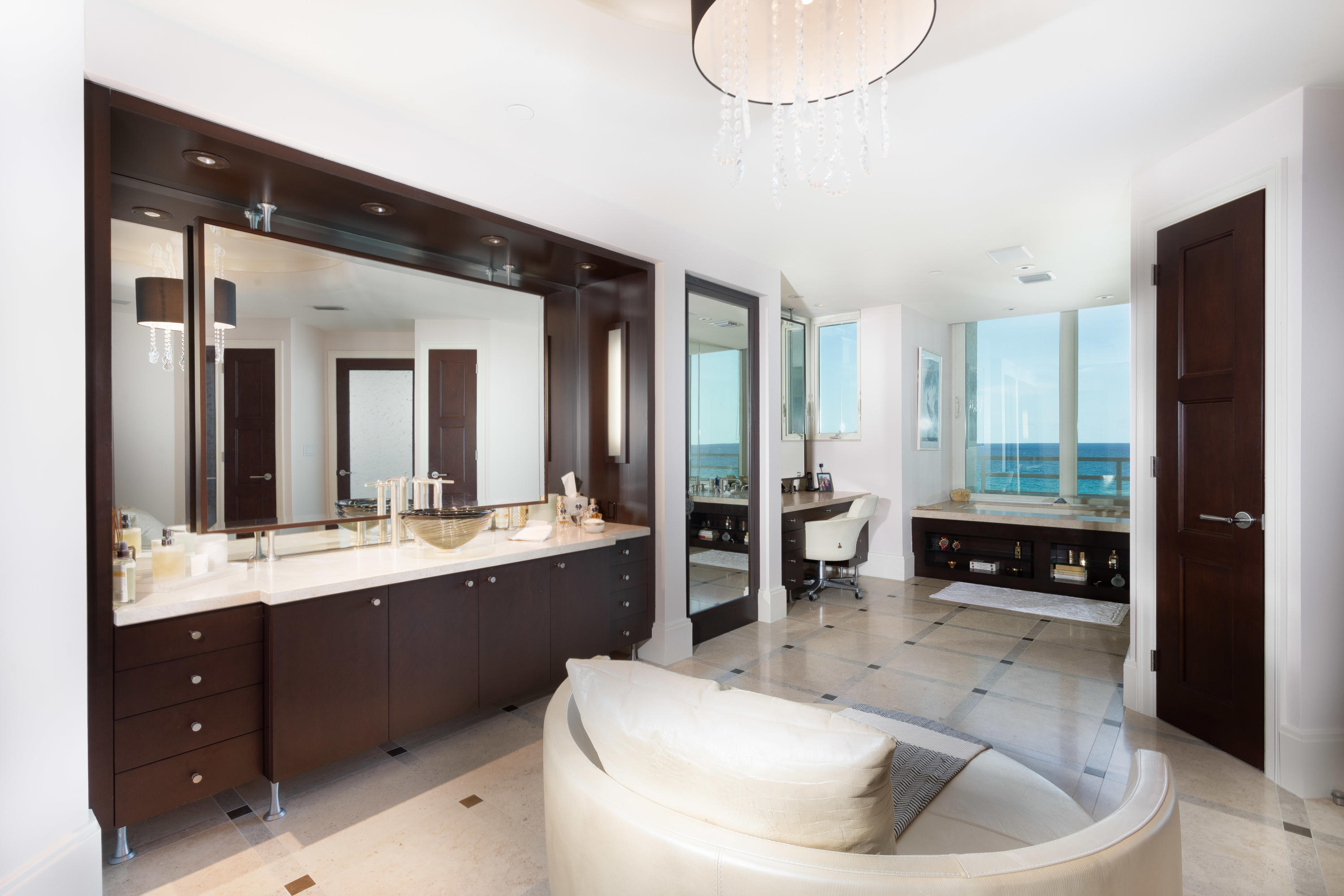 PRESIDENTIAL PLACE CONDO - Residential