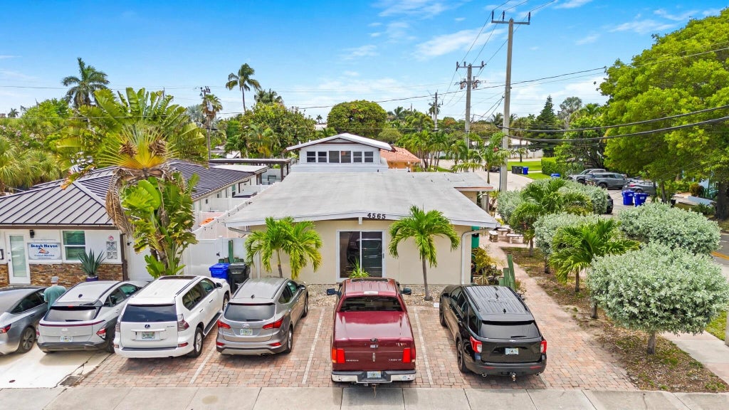 Photo of 4565 POINCIANA Street #1-2, Lauderdale By The Sea, FL 33308 (MLS # B26091435)