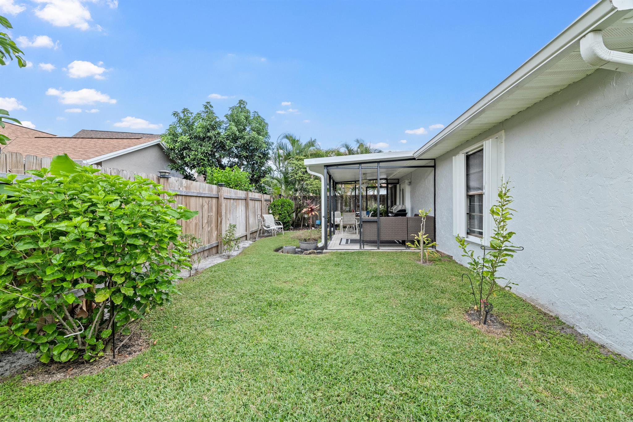 MEADOWLAND COVE 1 OF WELL - Residential Lease