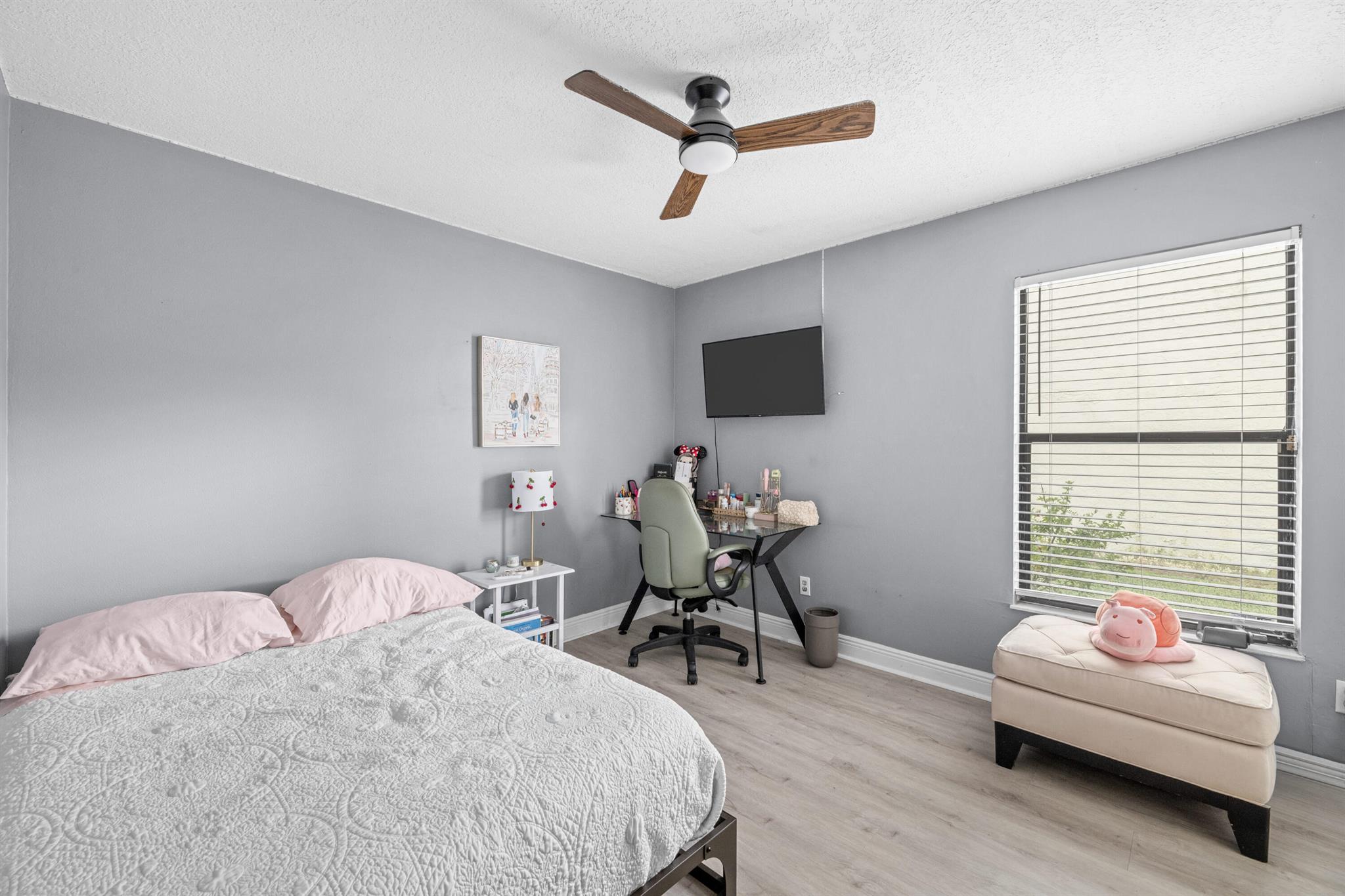 MEADOWLAND COVE 1 OF WELL - Residential Lease